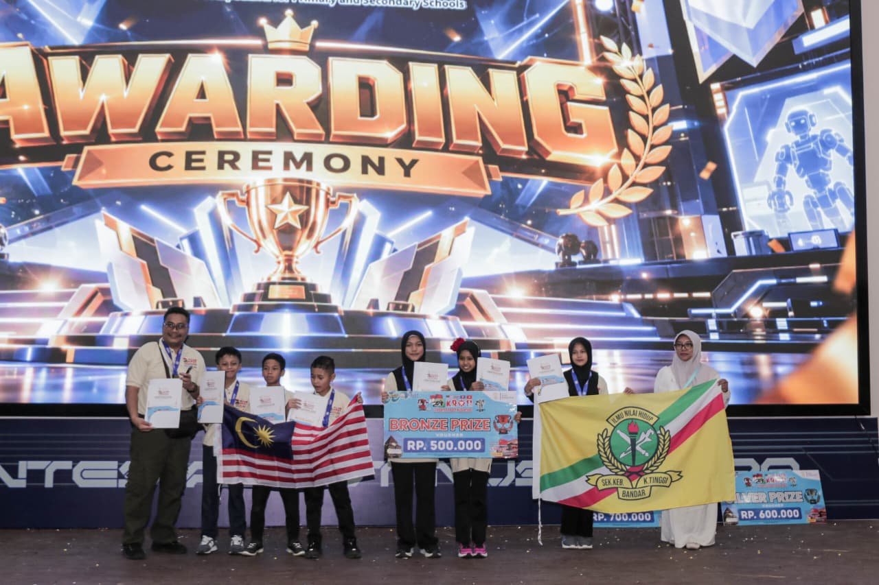 KRON 12 awarding ceremony and winners photo 17