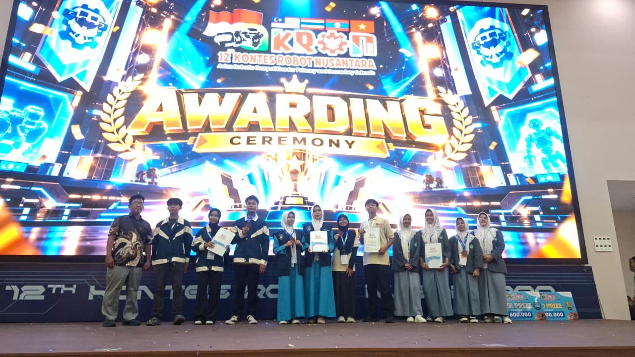 KRON 12 awarding ceremony and winners photo 39